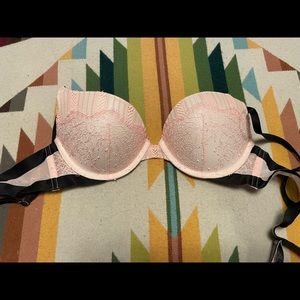 Victoria Secret 34B very sexy push up bra